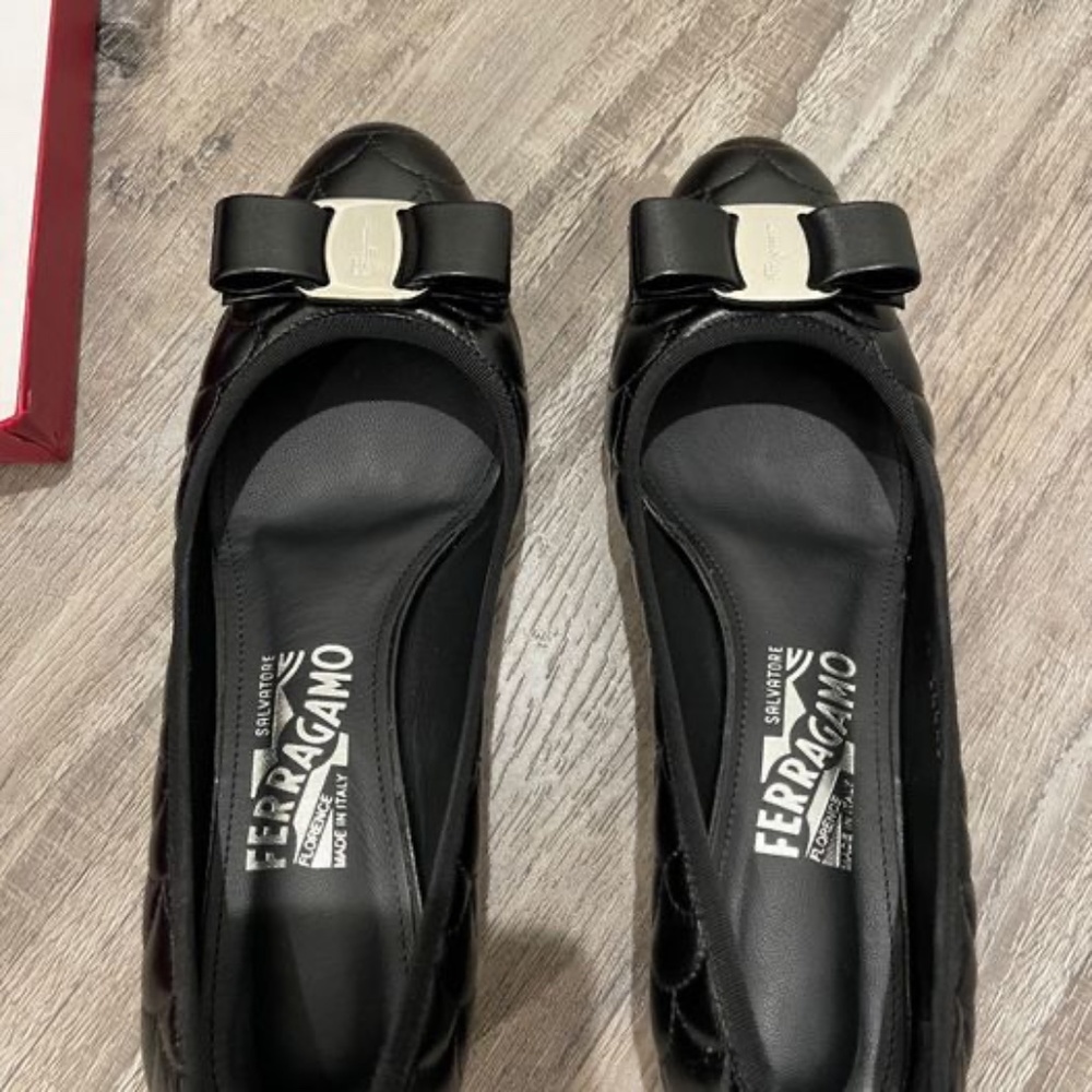 Salvatore Ferragamo vara Mer 3.0cm 0726002 Nero Lamb Kappa Nero 7.5B